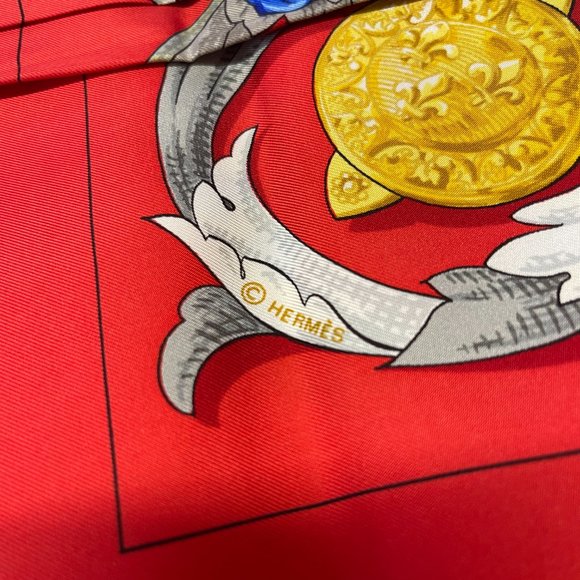 Authentic Hermes scarf Carre 90 Reds Silk100% - Picture 10 of 10